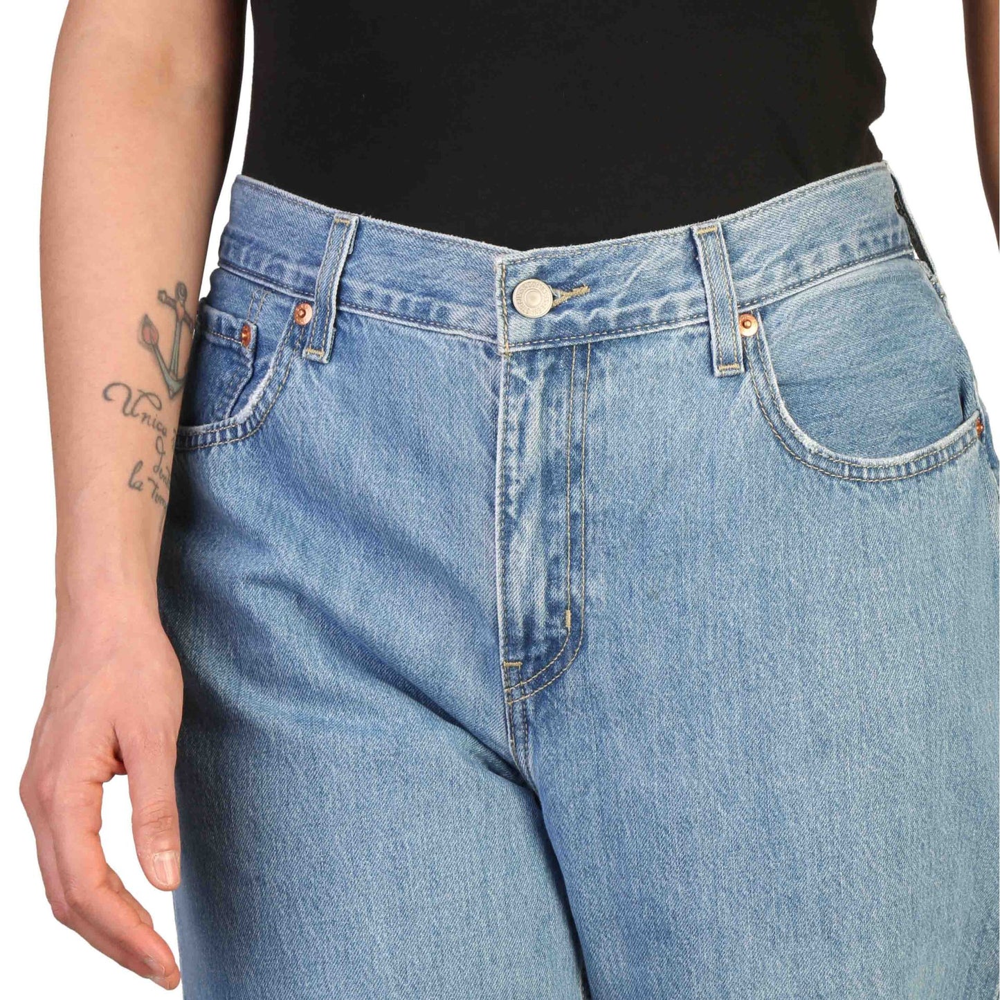 Blugi Levi's pentru dame de culoarea albastră